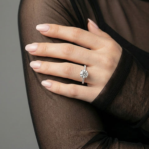 A870 - Oro blanco 14K - Diamante - Corte Brillante con Pave